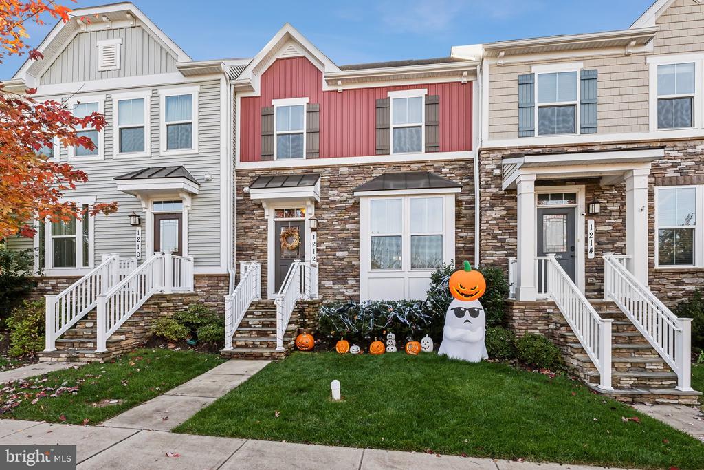 1212 SHENANDOAH SQUARE SOUTH