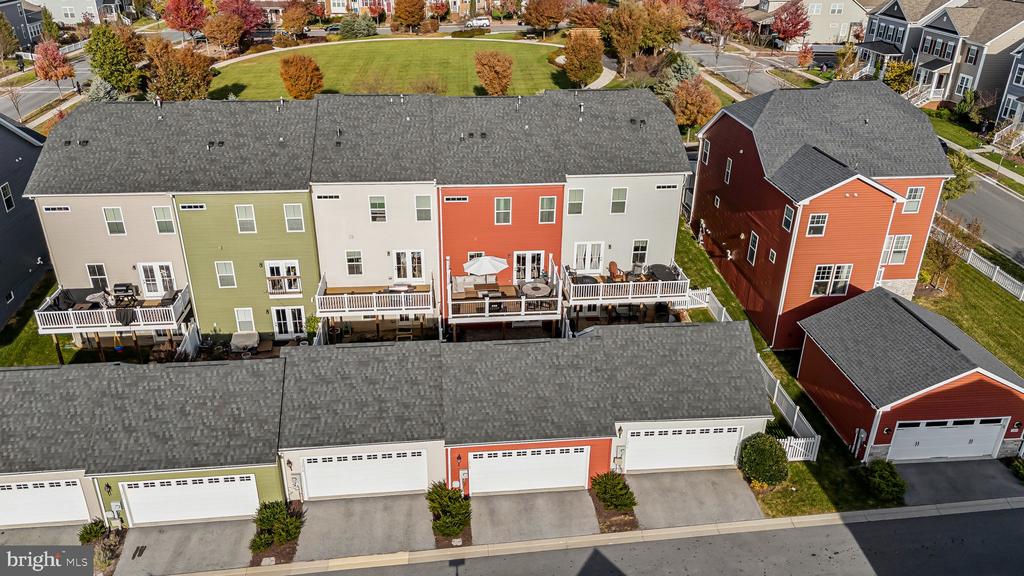 1212 SHENANDOAH SQUARE SOUTH