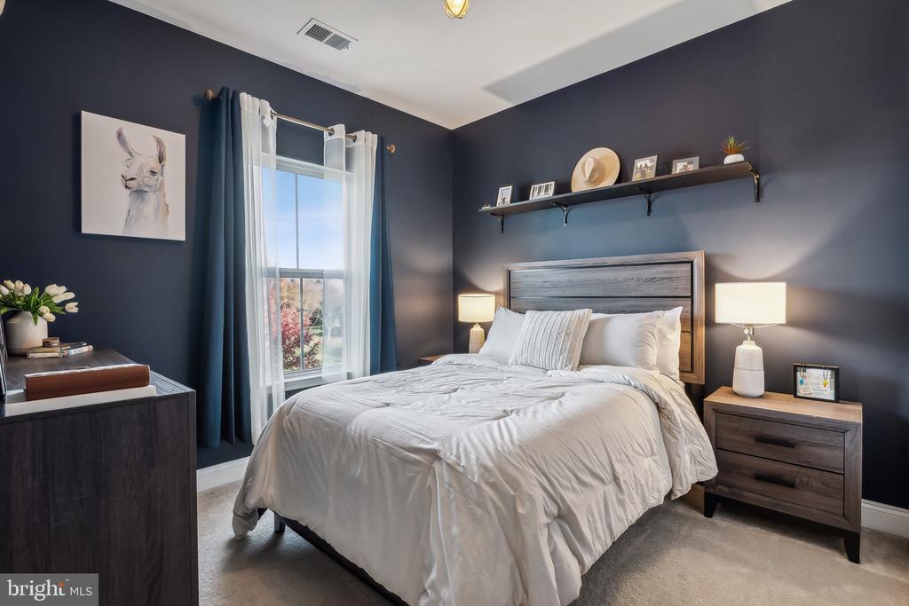 1212 SHENANDOAH SQUARE SOUTH