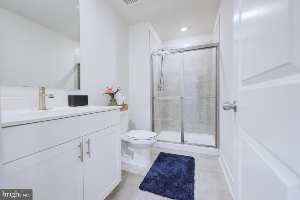 2353 SPRUCE KNOB TER
