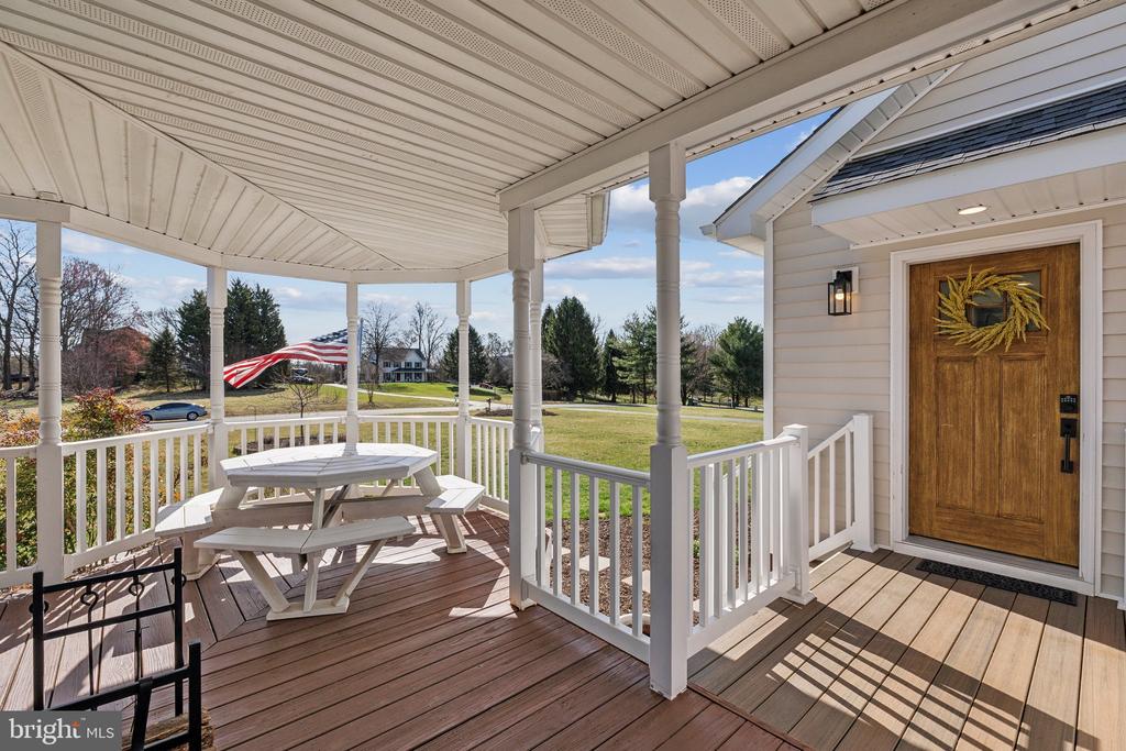 2994 HOPE MILL LN