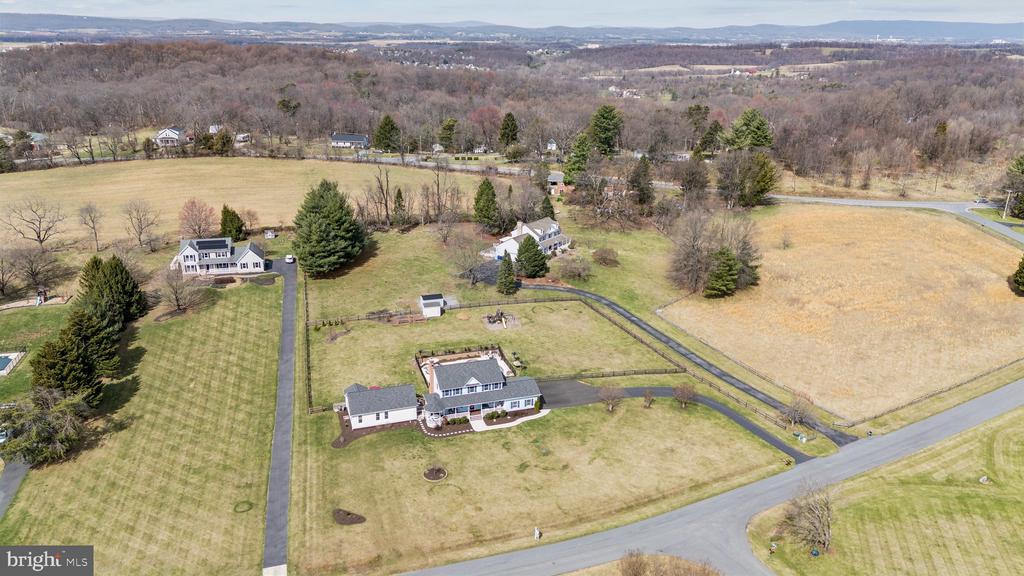 2994 HOPE MILL LN