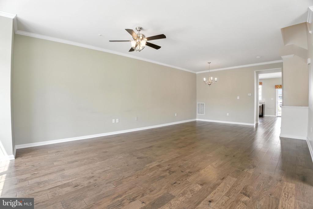 6388 BETTY LINTON LANE