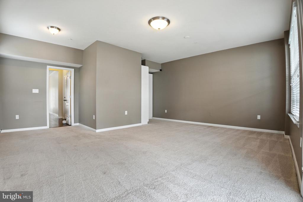 6388 BETTY LINTON LANE