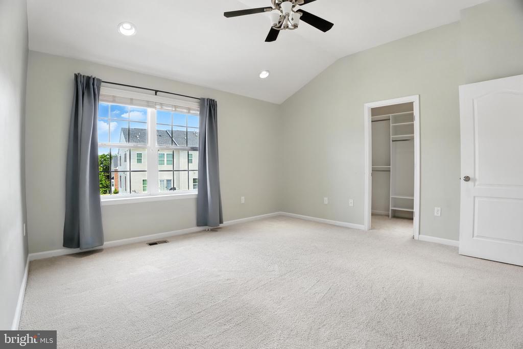 6388 BETTY LINTON LANE