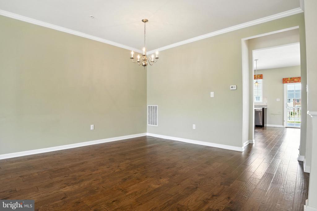 6388 BETTY LINTON LANE