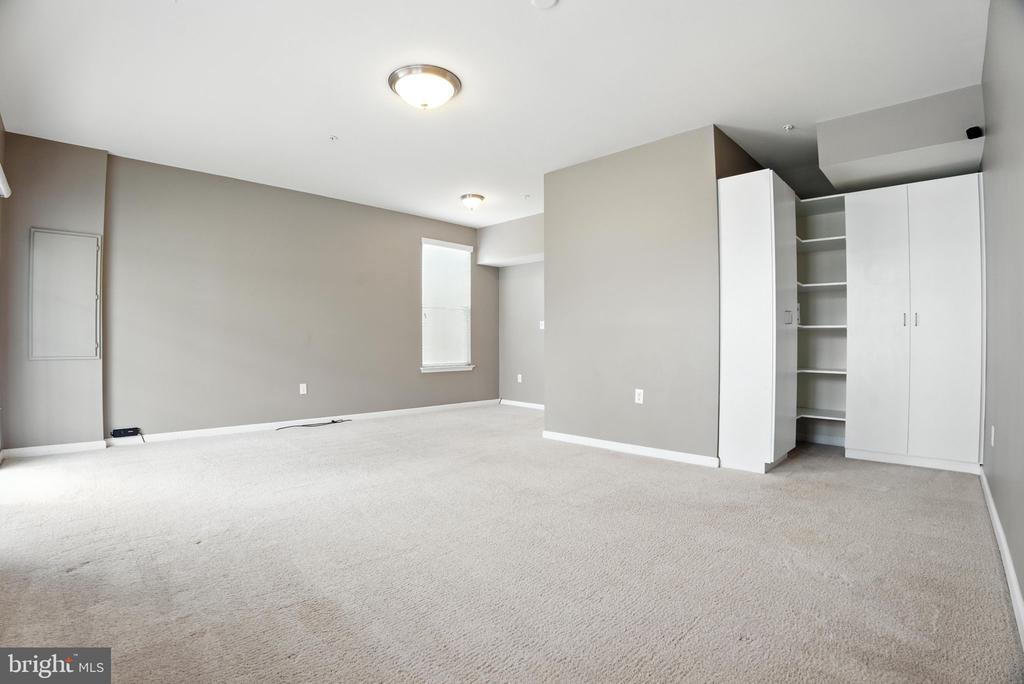 6388 BETTY LINTON LANE