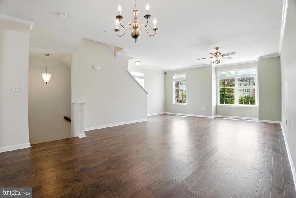 6388 BETTY LINTON LANE