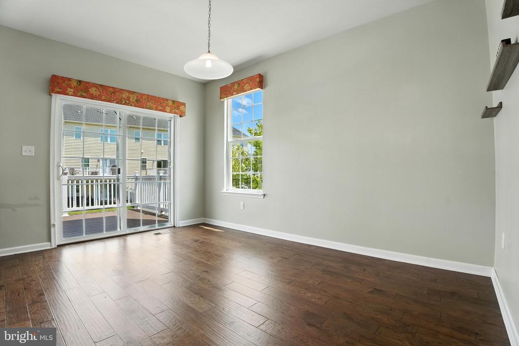 6388 BETTY LINTON LANE