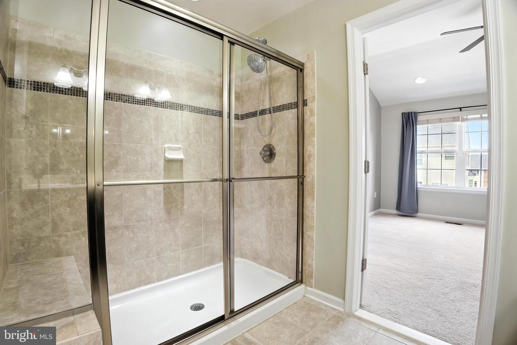 6388 BETTY LINTON LANE