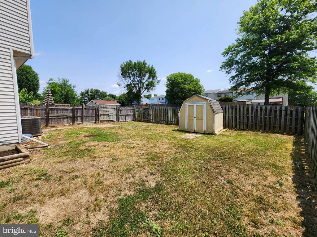 1768 CARRIAGE WAY