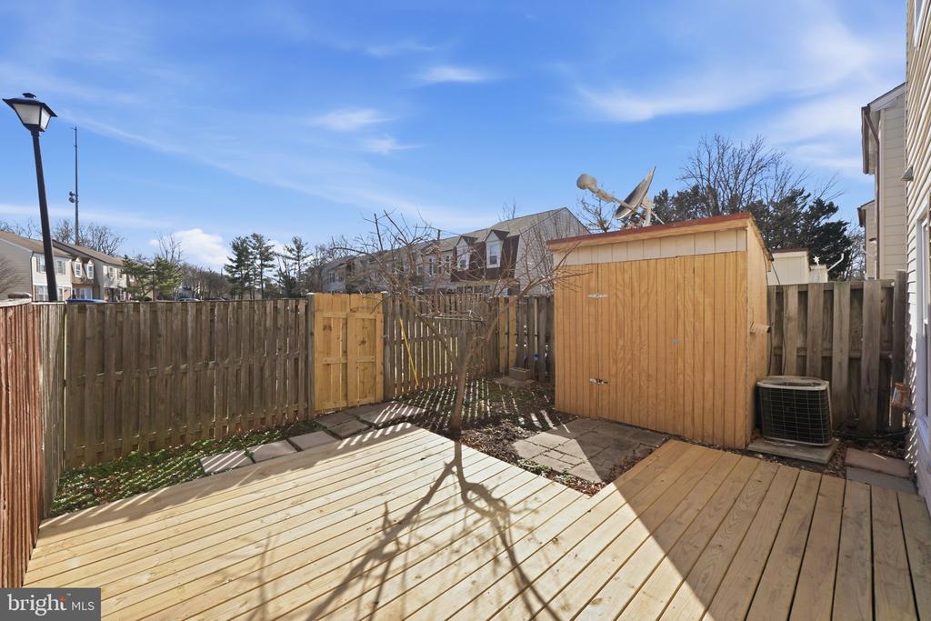 111 LAUREN COURT