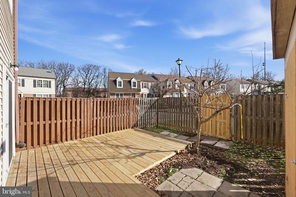111 LAUREN COURT