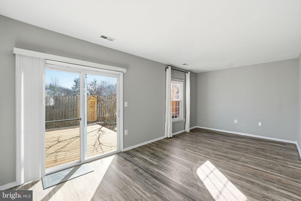 111 LAUREN COURT