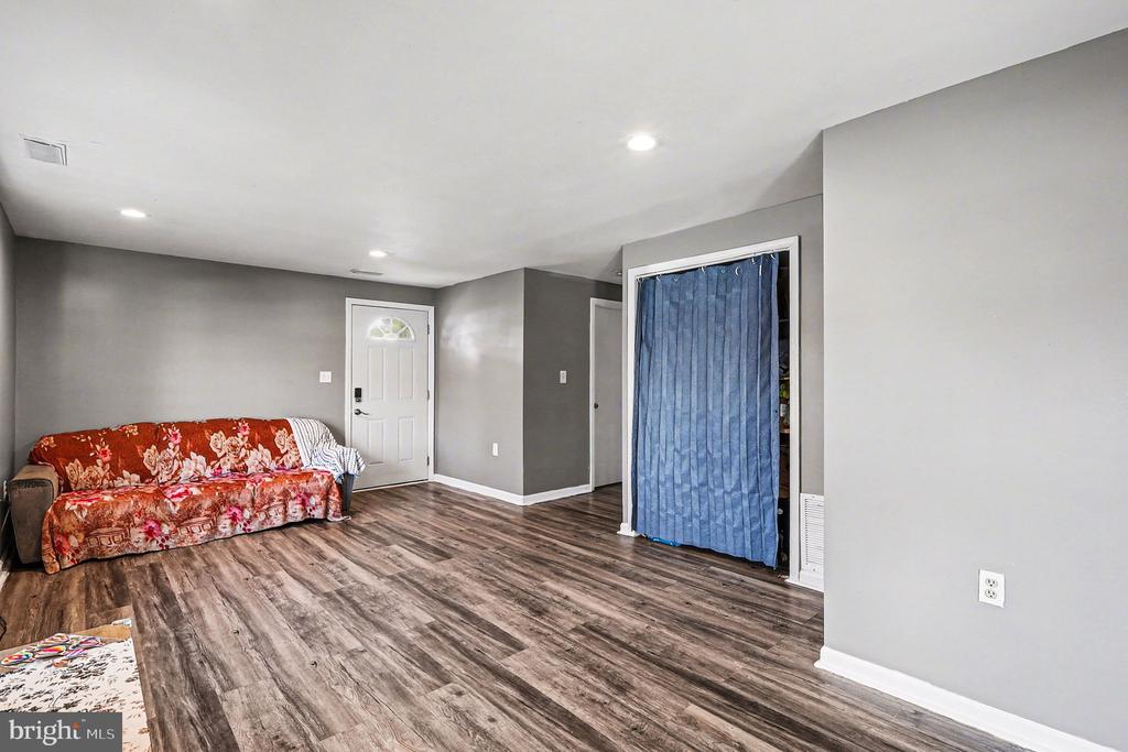 1249 DANIELLE DRIVE Unit: 1249A