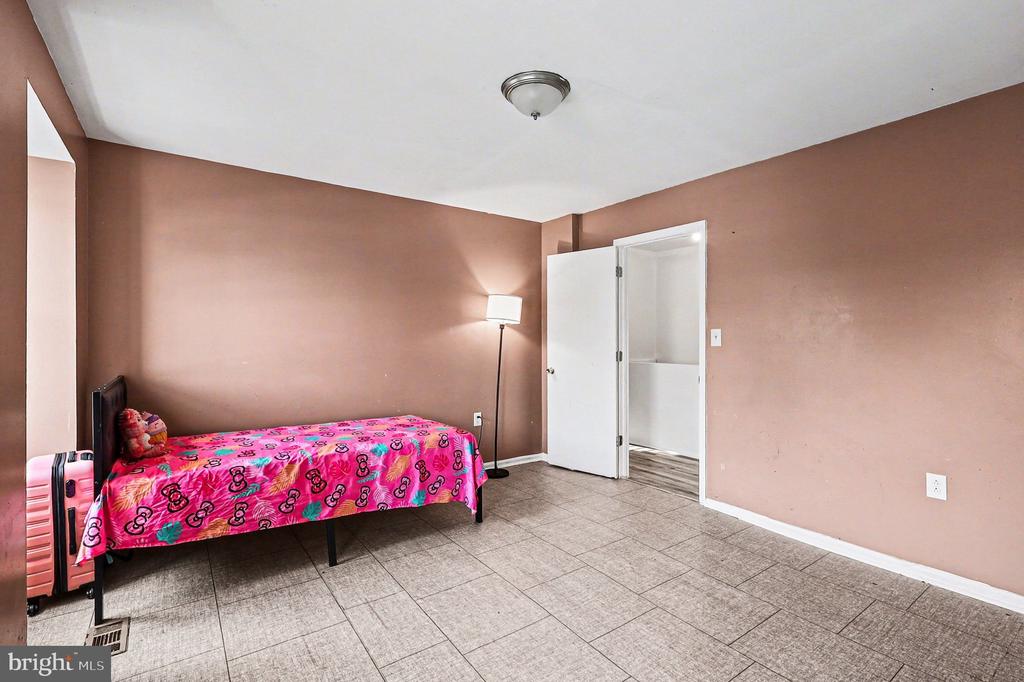 1249 DANIELLE DRIVE Unit: 1249A