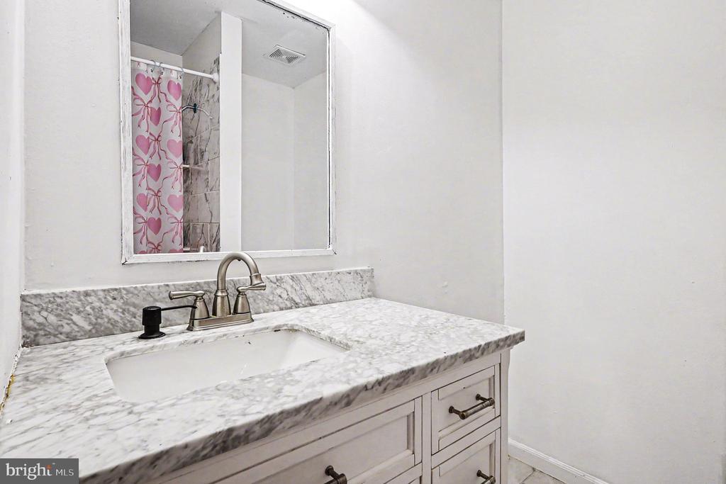 1249 DANIELLE DRIVE Unit: 1249A
