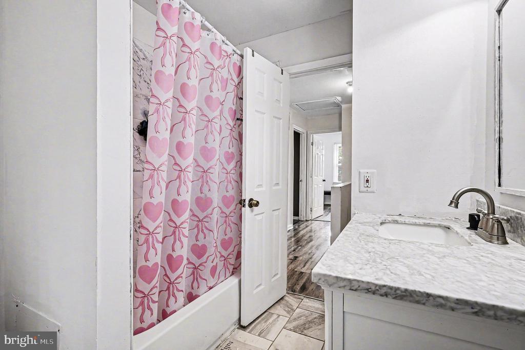 1249 DANIELLE DRIVE Unit: 1249A