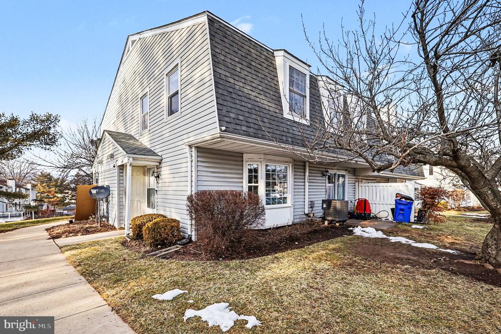 1249 DANIELLE DRIVE Unit: 1249A