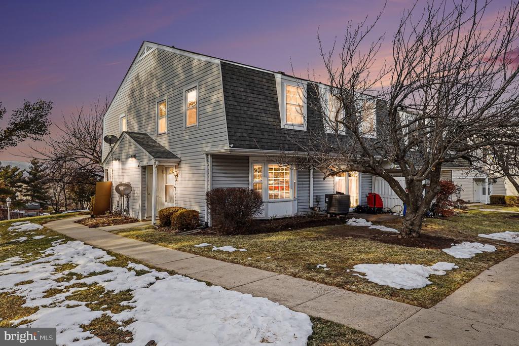 1249 DANIELLE DRIVE Unit: 1249A