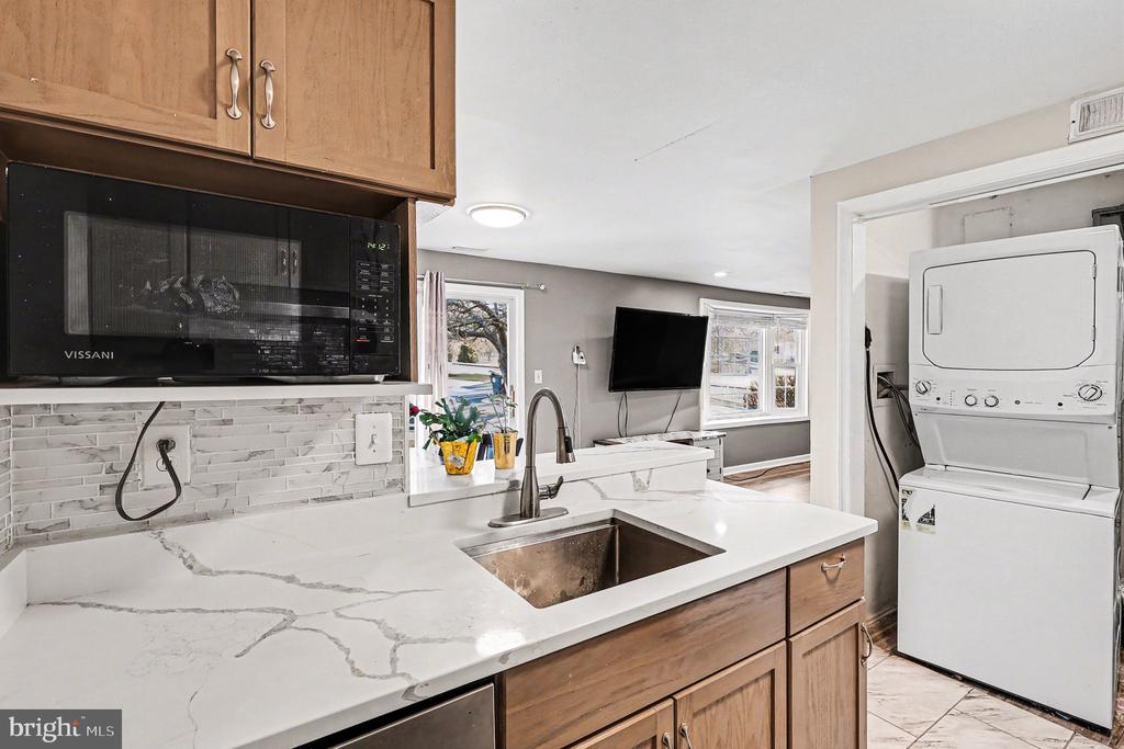 1249 DANIELLE DRIVE Unit: 1249A