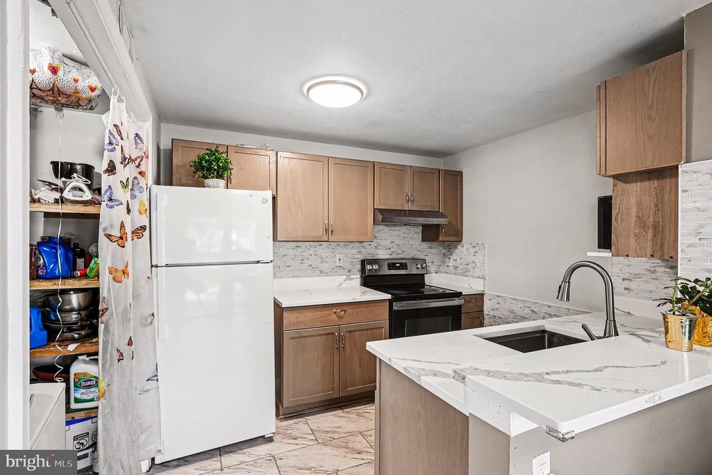 1249 DANIELLE DRIVE Unit: 1249A