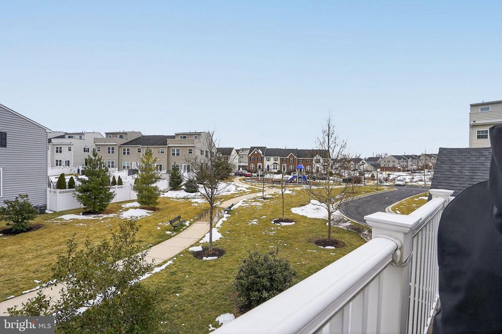6413 WALCOTT LANE