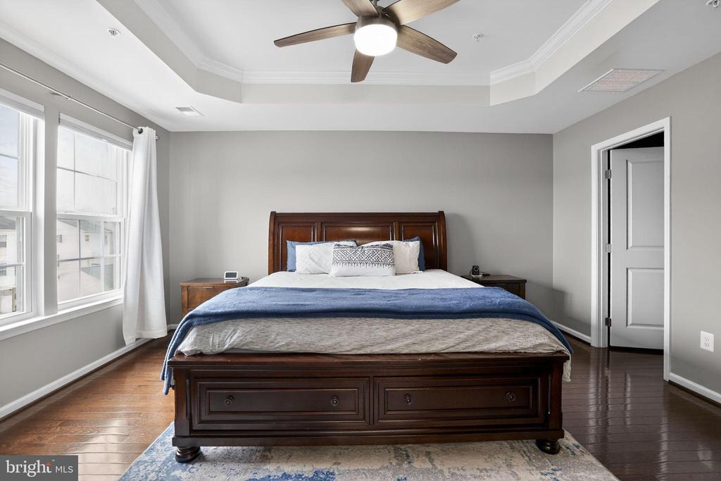 6413 WALCOTT LANE