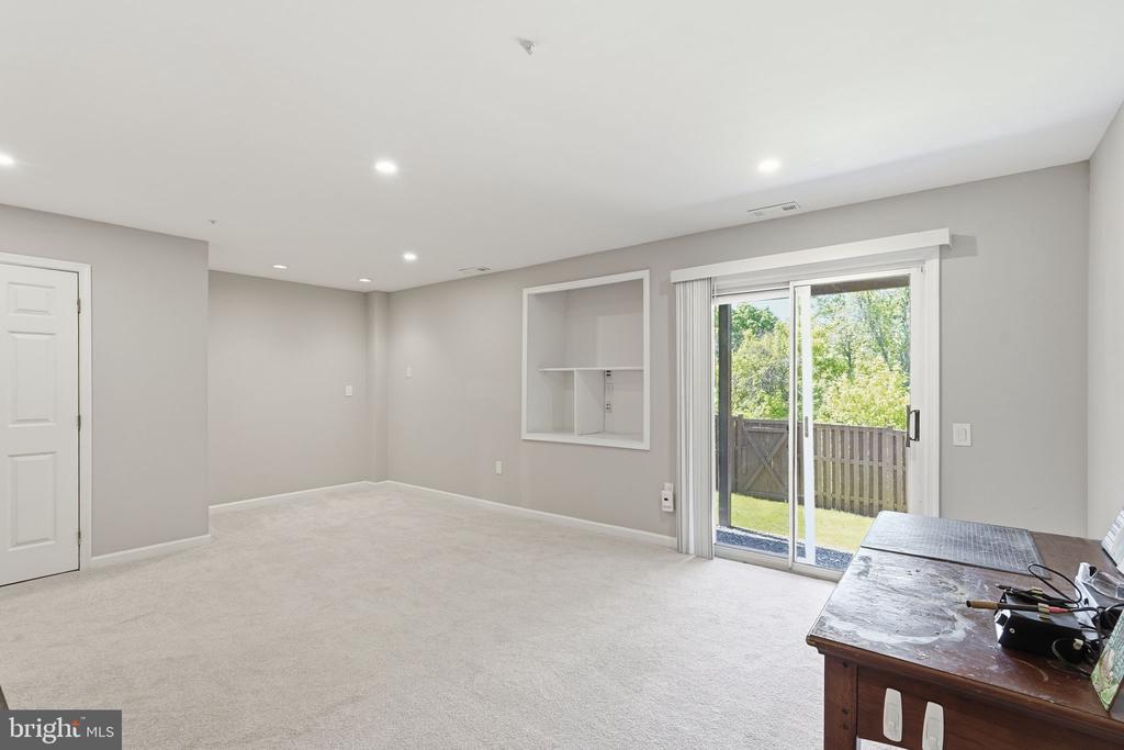 6203 CLIFFSIDE TERRACE