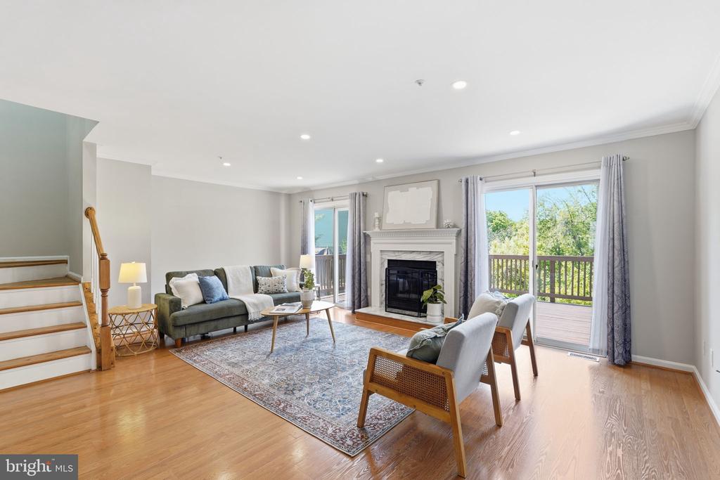 6203 CLIFFSIDE TERRACE