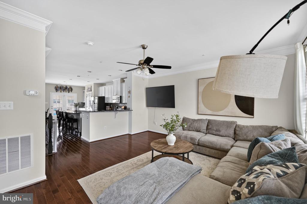 6357 WALCOTT LANE