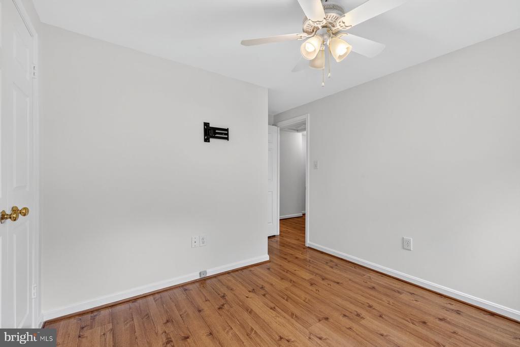 302 SPRING GATE COURT