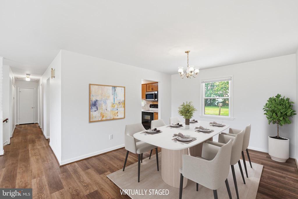 3405 LIVINGSTON DRIVE