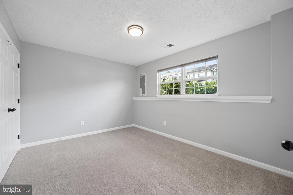 6208 CLIFFSIDE TERRACE