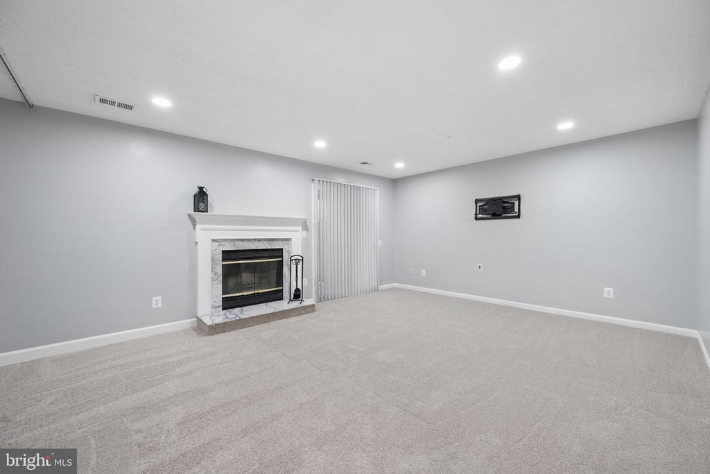 6208 CLIFFSIDE TERRACE