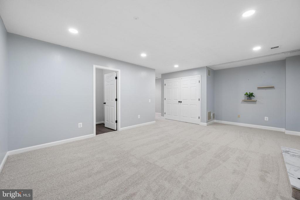 6208 CLIFFSIDE TERRACE