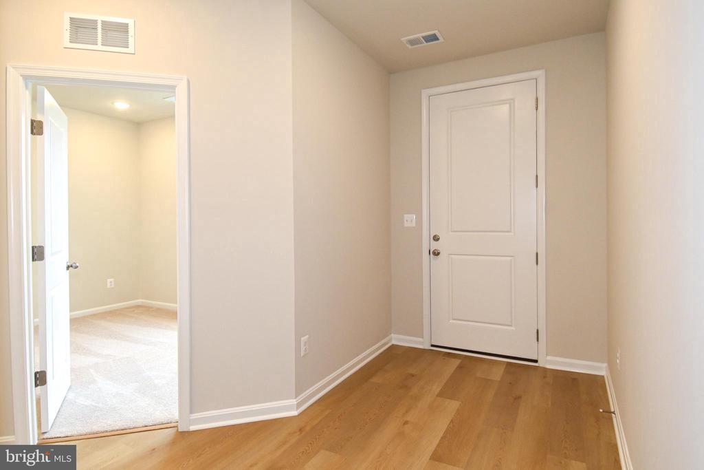 402 MATLOCK LANE