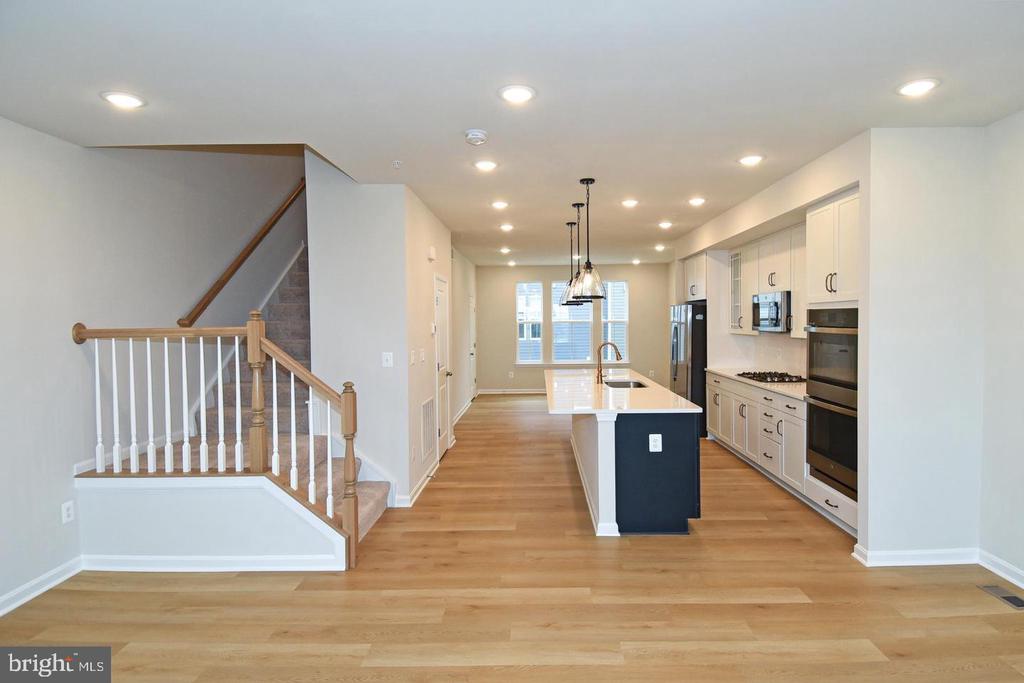 402 MATLOCK LANE