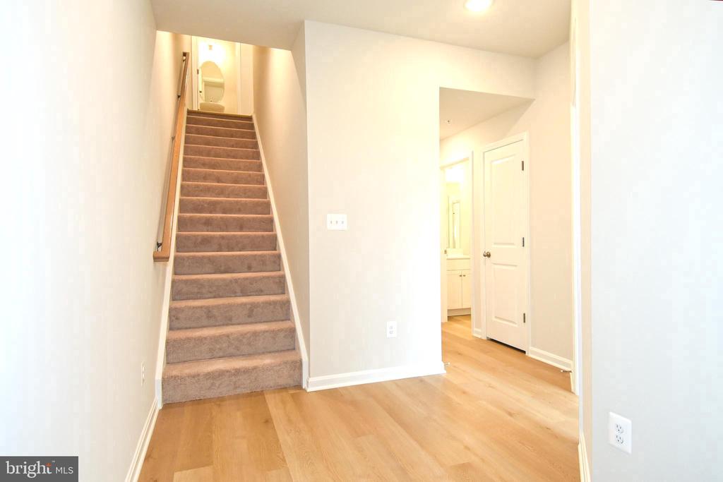 402 MATLOCK LANE