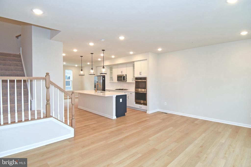 402 MATLOCK LANE