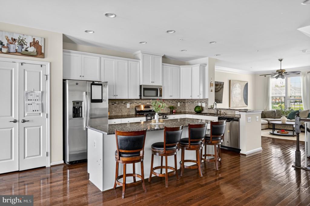 6357 WALCOTT LANE