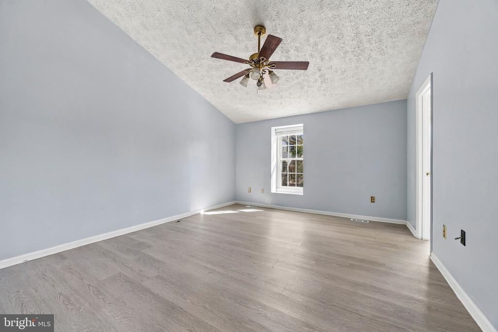 507 GOLDSPIRE CIRCLE