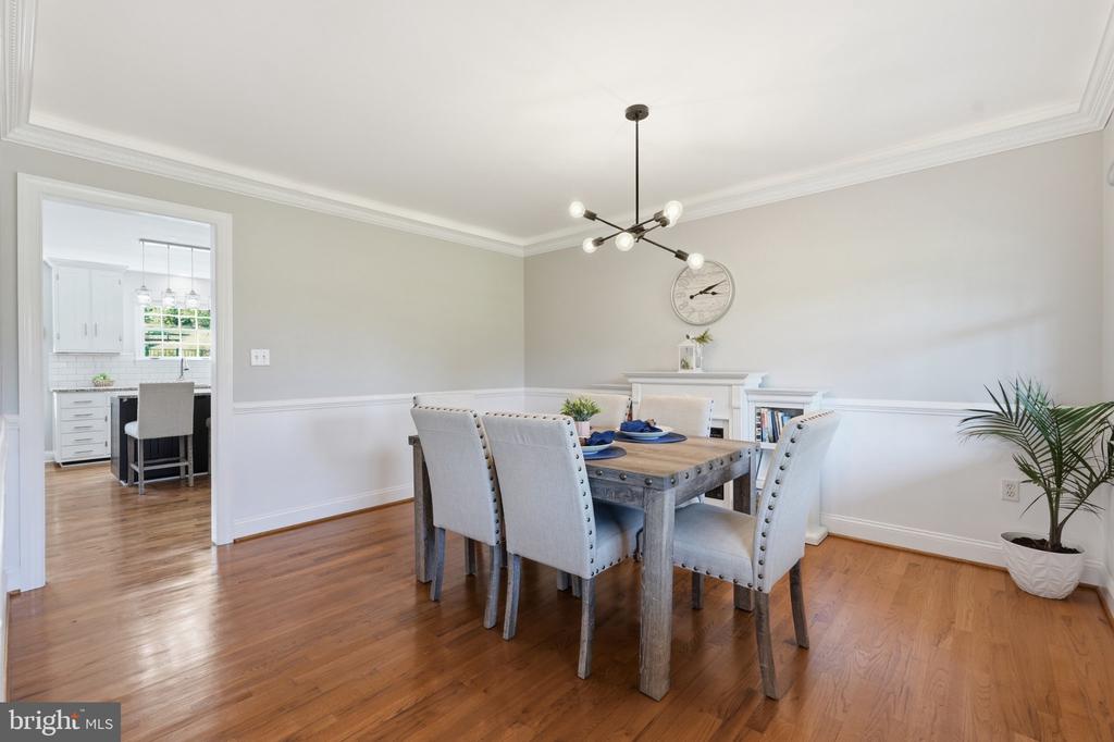 2994 HOPE MILLS LANE