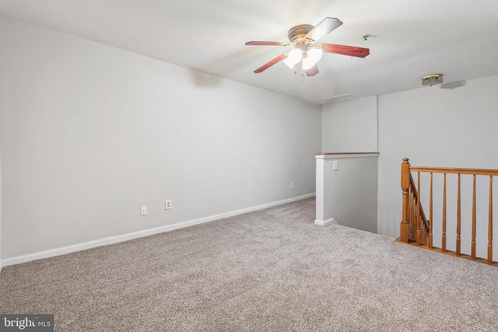 2006 FLAGSTONE COURT