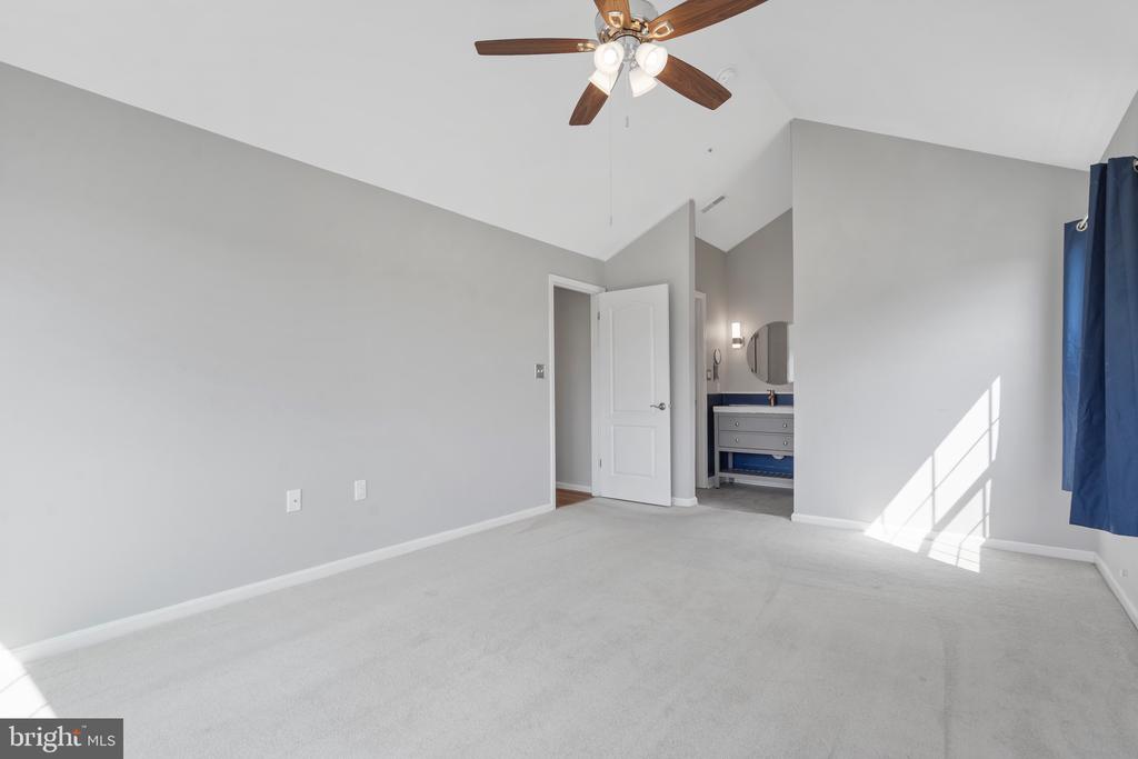 8507 FALLS RUN ROAD Unit: L