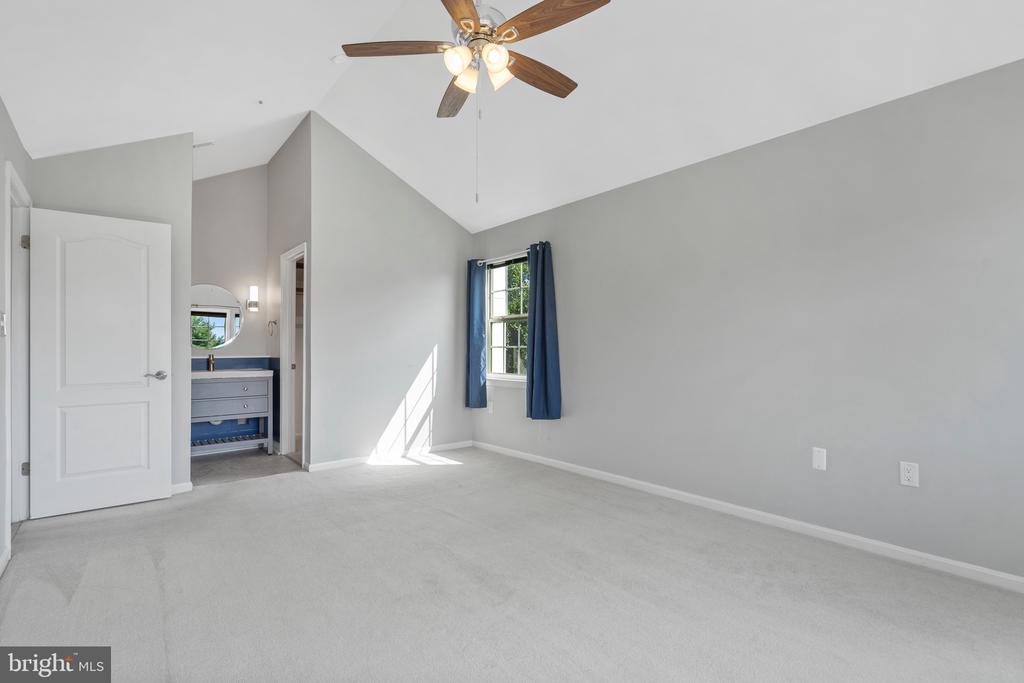 8507 FALLS RUN ROAD Unit: L