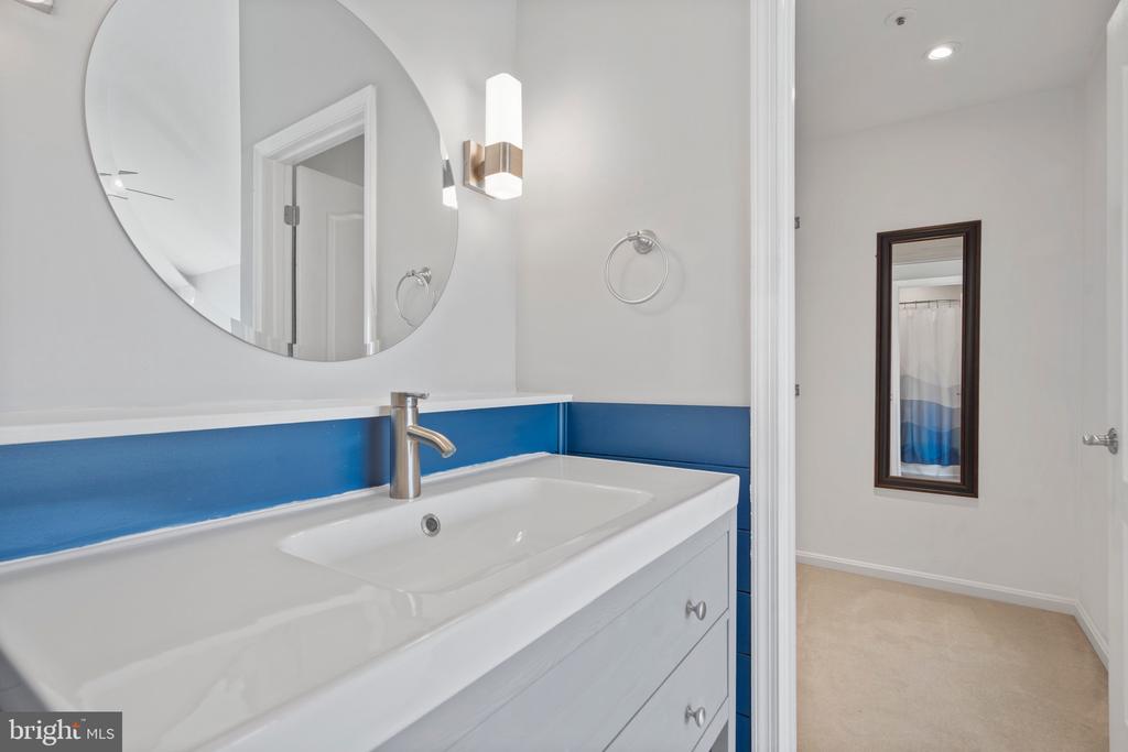 8507 FALLS RUN ROAD Unit: L