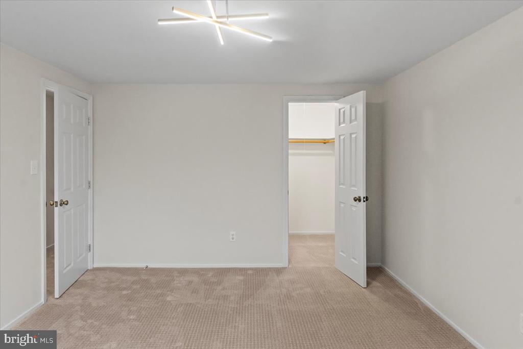 6867 HAPPYHEART LANE