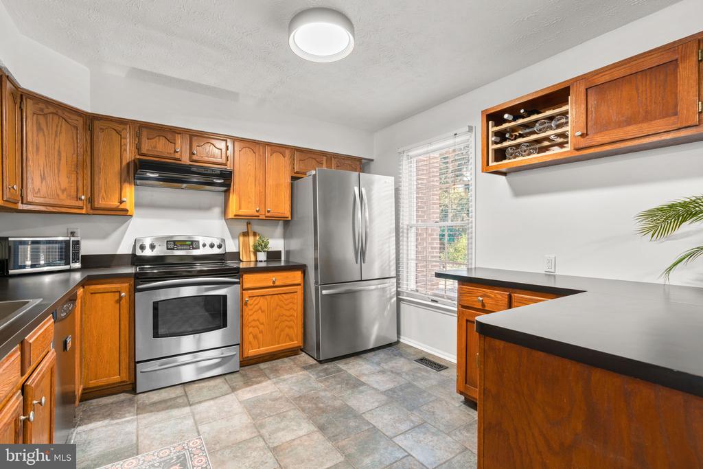 5052 SOUTHERN STAR TERRACE