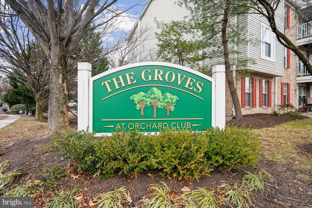 6215 SANDPIPER COURT Unit: 101
